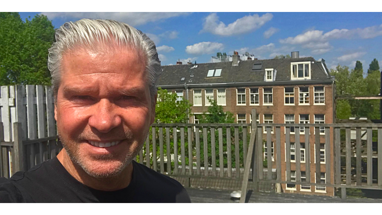 Illustratie voor: Dit is het vermogen van Dries Roelvink