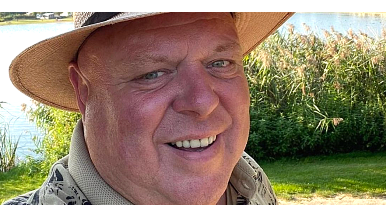 peter gillis