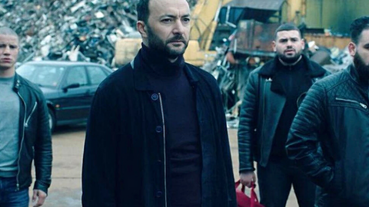 Illustratie voor: Mocro Maffia acteur showt lichaam na een lange tijd trainen