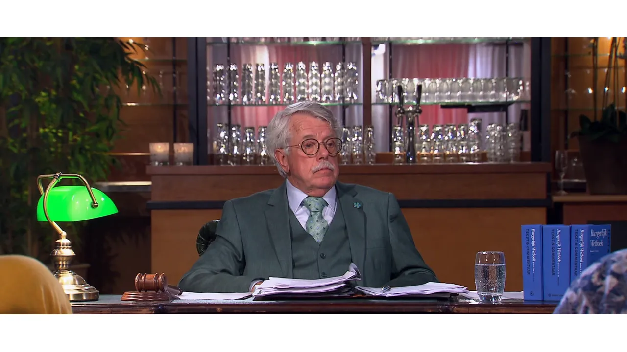 Illustratie voor: Dit is waarom Mr. Frank Visser rechter is geworden