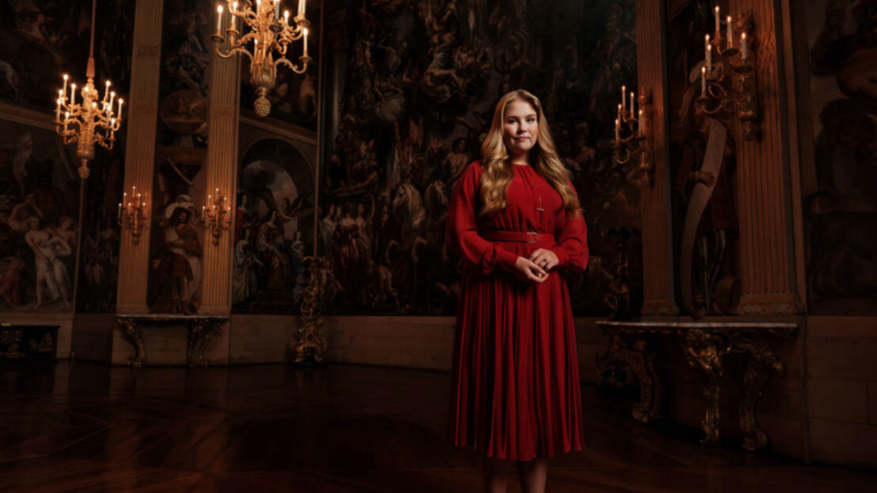Illustratie voor: Deze prinses zit niet in de WhatsApp groep met troonopvolgers