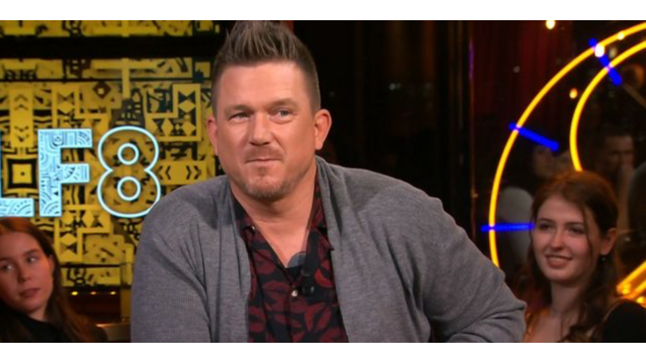 Illustratie voor: Johnny de Mol reageert op stoppen HLF8: ‘Extra zuur’