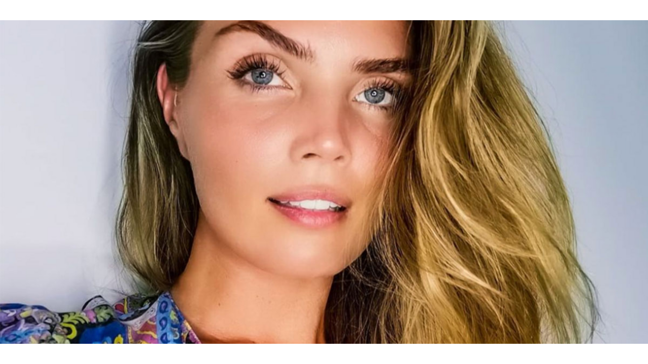Illustratie voor: Zoveel kost een videoboodschap van Kim Feenstra