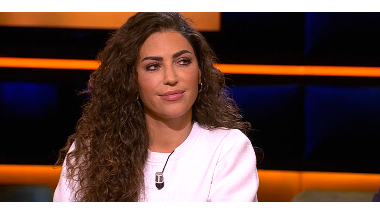 Illustratie voor: Yolanthe Cabau emotioneel op verjaardag