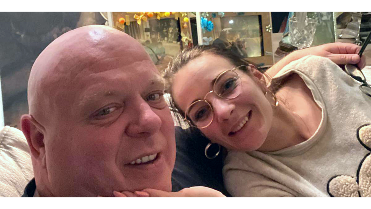 Illustratie voor: Peter Gillis doet onthulling over Nicol Kremers: ‘Dat deed best veel pijn’