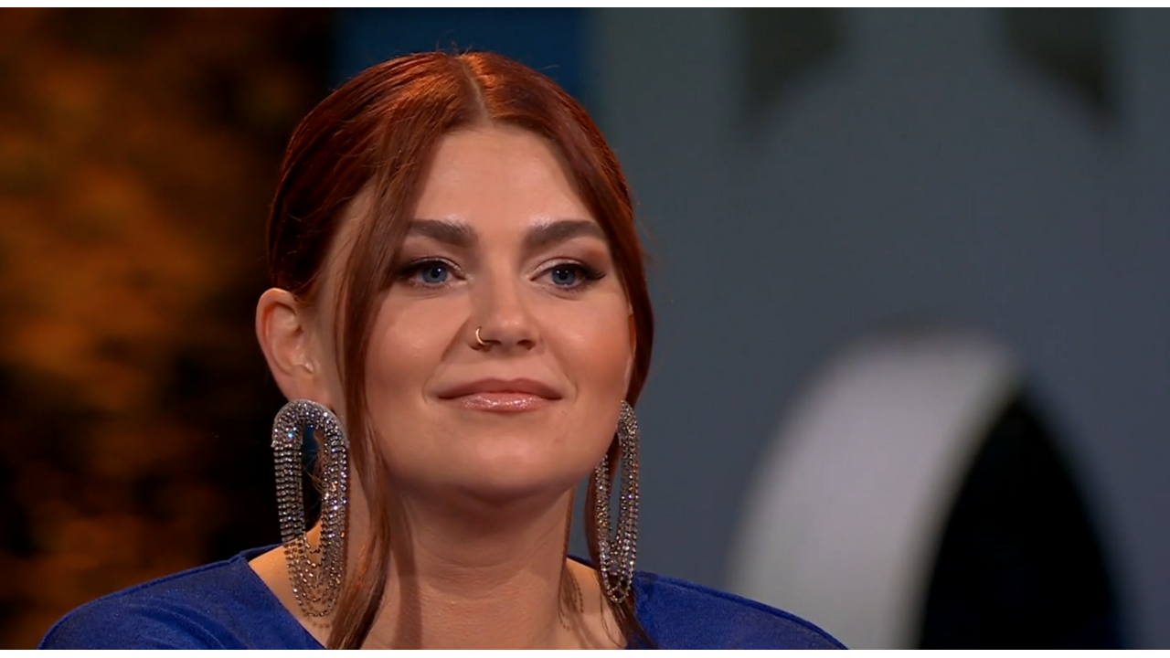 Illustratie voor: Roxeanne Hazes trapte op de rem: ‘Heb heel diep gezeten’