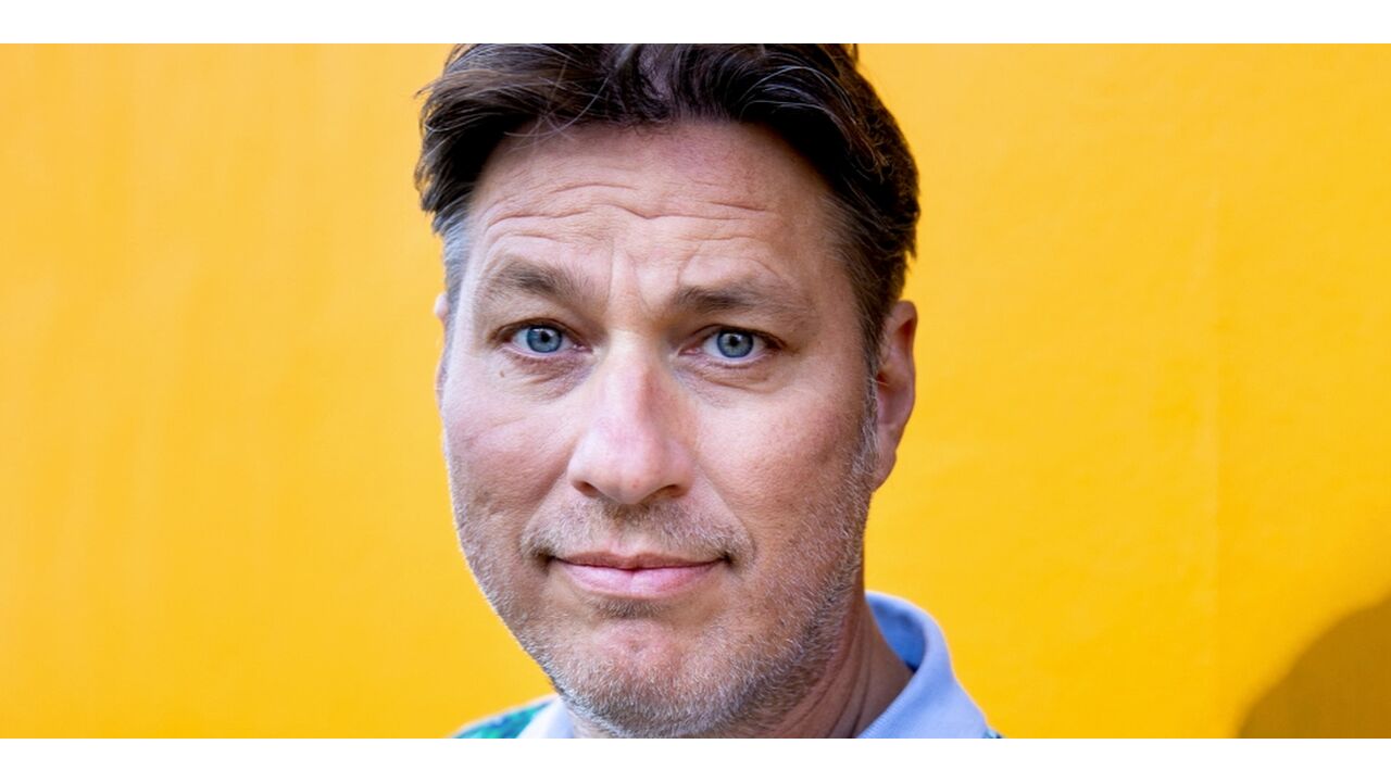 Illustratie voor: Wie is Sander de Kramer van Wie is de Mol 2023?
