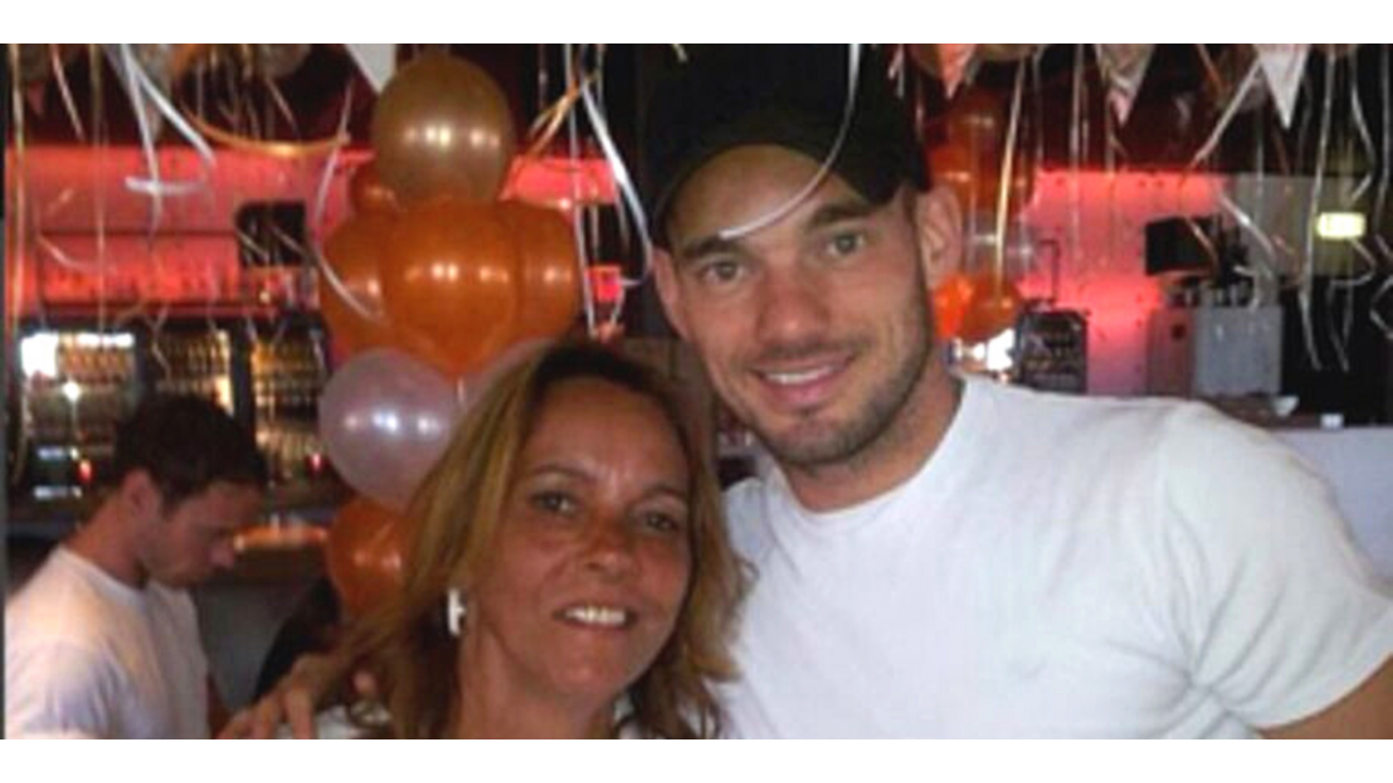moeder wesley sneijder overleden