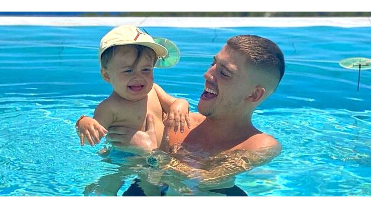 Lil Kleine hoopt zoon vaker te zien