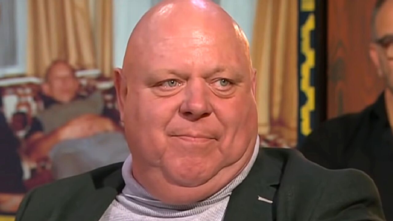 Illustratie voor: Peter Gillis geeft een rondleiding door zijn nieuwe woning