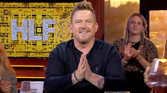 Illustratie voor: Droom Johnny de Mol in duigen: ‘Is dit het einde van HLF8?’