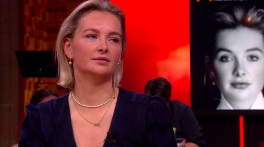 Illustratie voor: Maxime Meiland open over misbruik op haar vijftiende