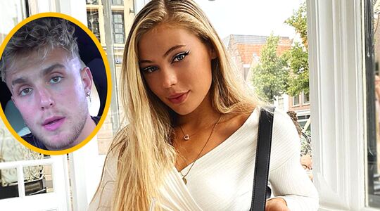Illustratie voor: Jutta Leerdam gespot op foto’s en video’s van Jake Paul