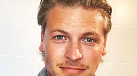 Illustratie voor: Dit is de knappe vriendin van Thomas Berge