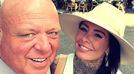 peter gillis stelt wendy voor