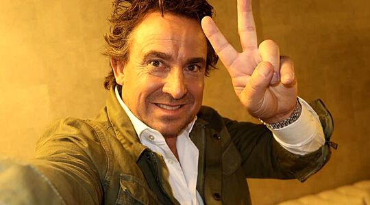 Met wie was Marco Borsato in Londen?
