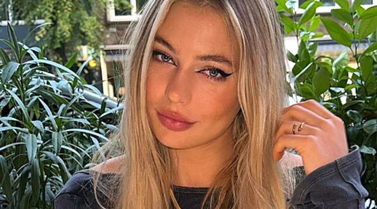 Jutta Leerdam zonder make-up