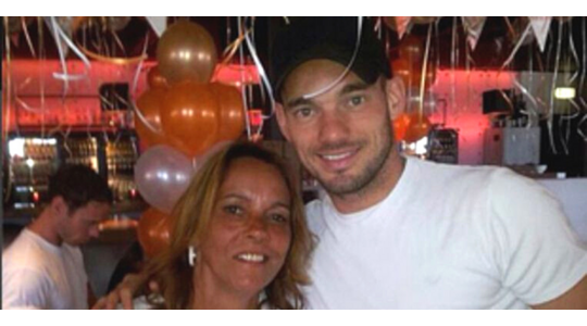 moeder wesley sneijder overleden