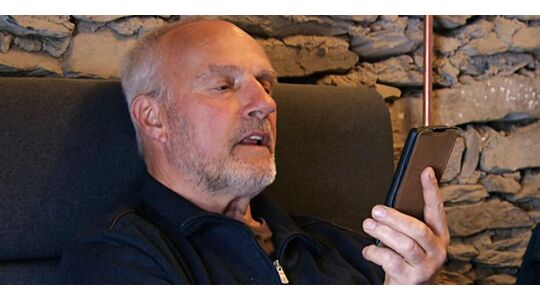 Leendert deelt details